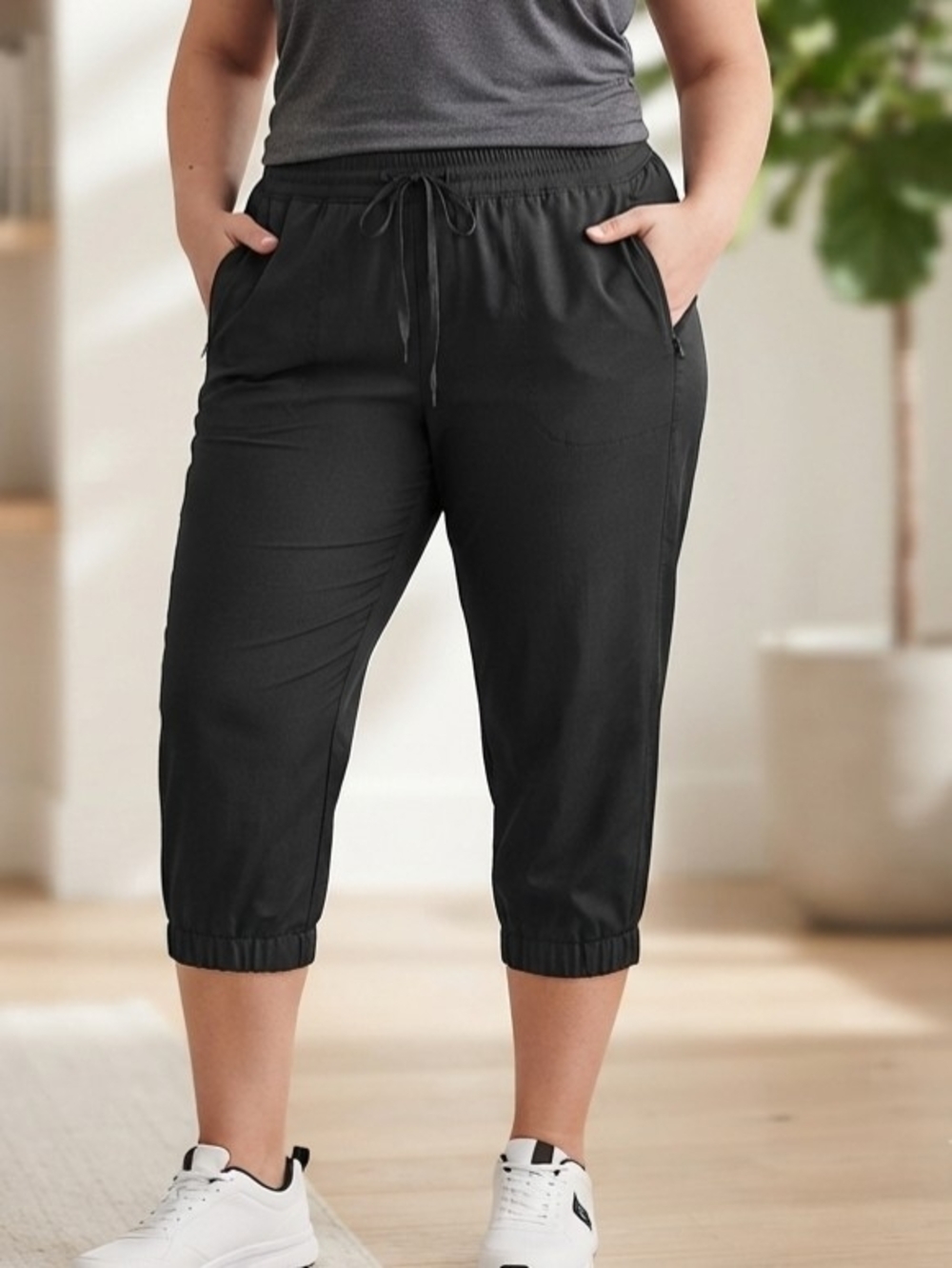 Nola Black Drawstring Jogger Capris Size 18